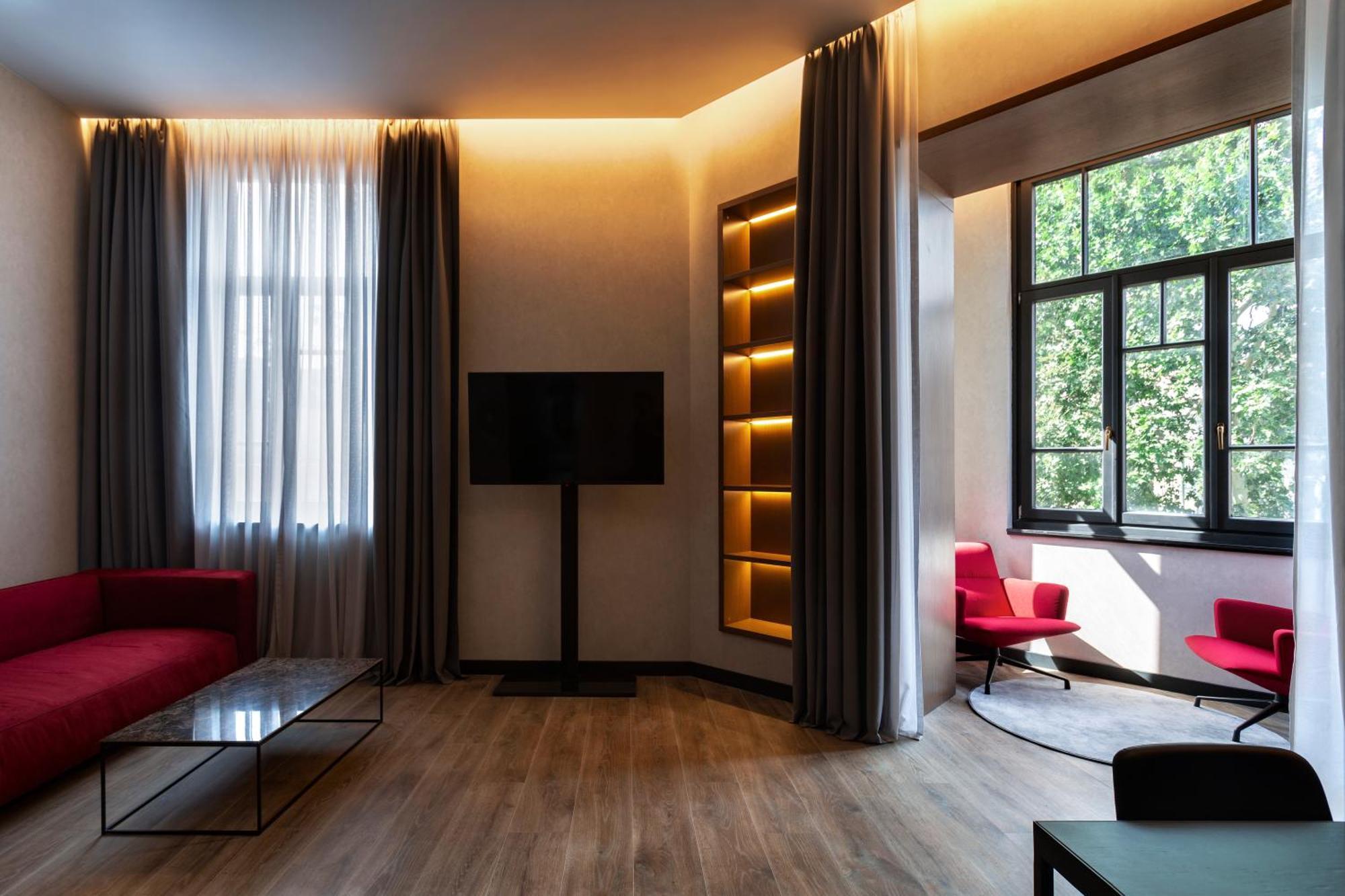 Radisson Red Tbilisi Hotel Phòng bức ảnh