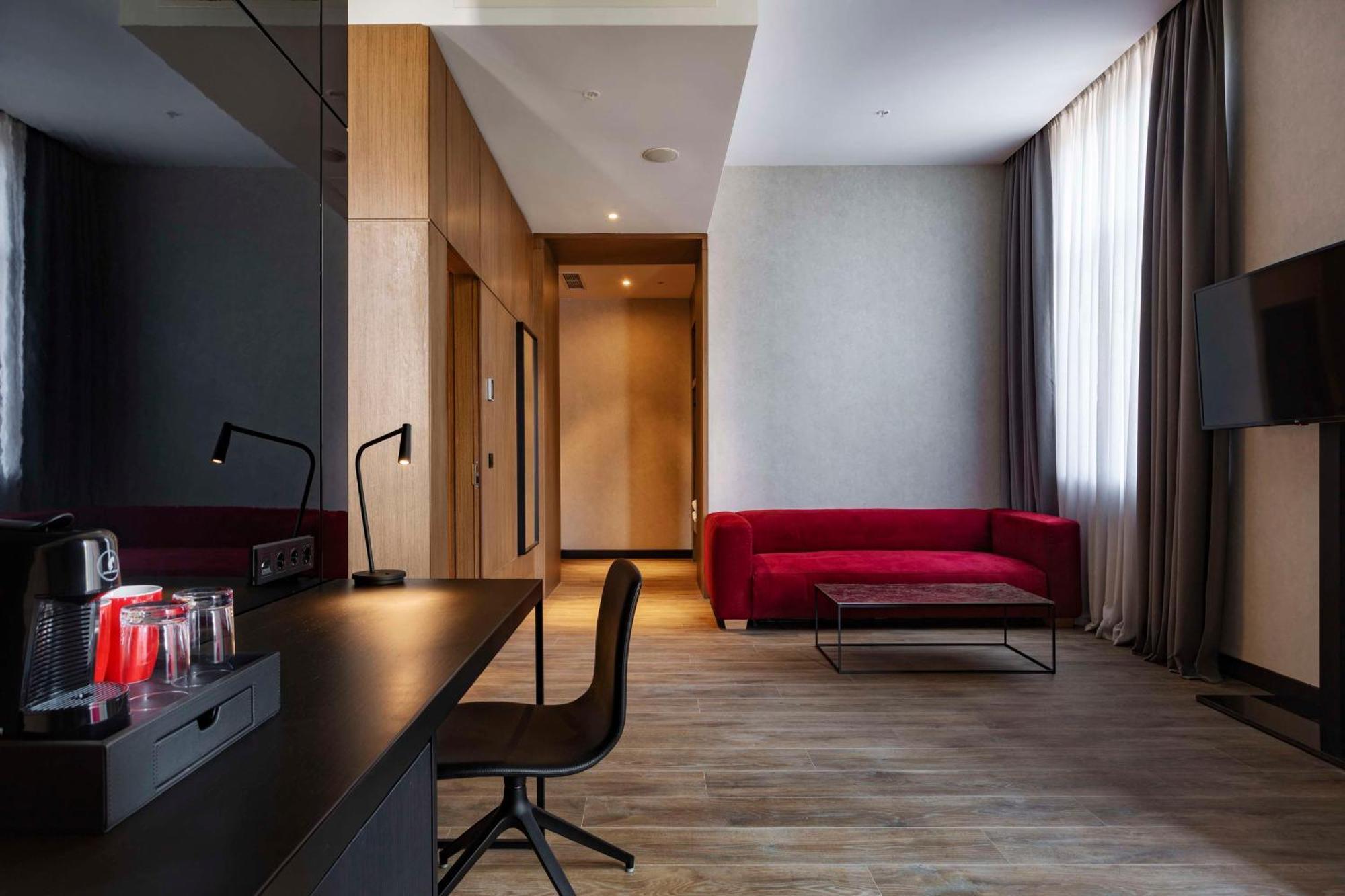Radisson Red Tbilisi Hotel Ngoại thất bức ảnh