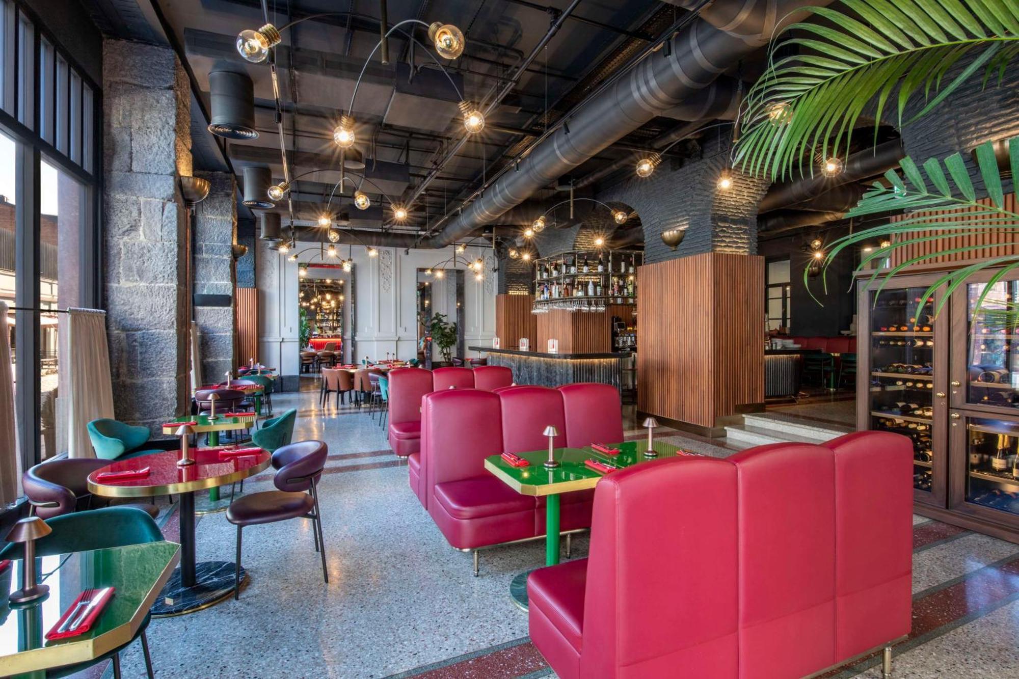 Radisson Red Tbilisi Hotel Ngoại thất bức ảnh