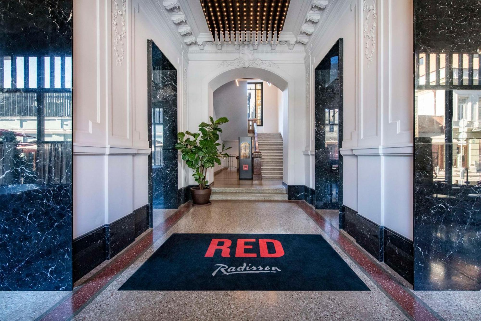 Radisson Red Tbilisi Hotel Ngoại thất bức ảnh