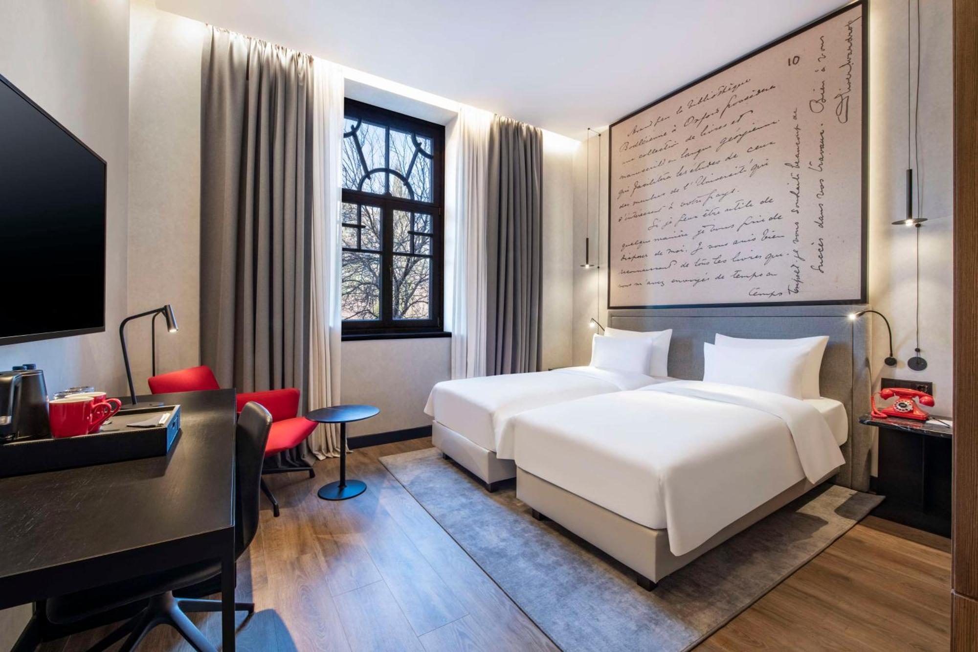 Radisson Red Tbilisi Hotel Ngoại thất bức ảnh
