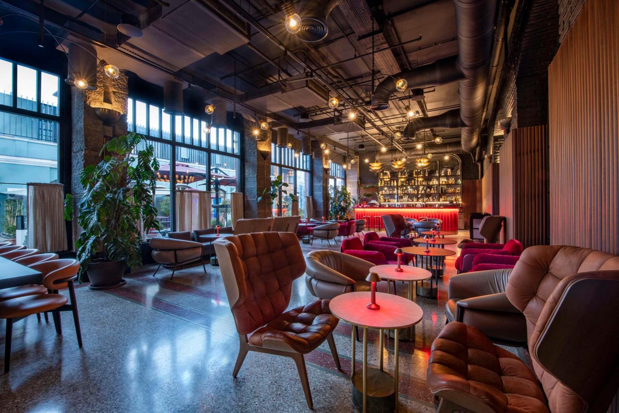 Radisson Red Tbilisi Hotel Ngoại thất bức ảnh